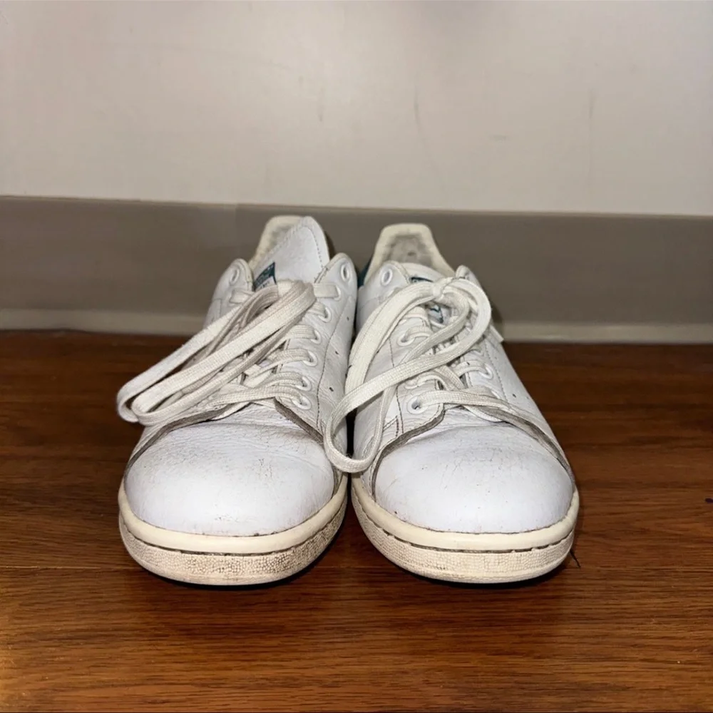 Adidas Women’s Stan Smith Leather Sneakers Shoes - Picture 2 of 9